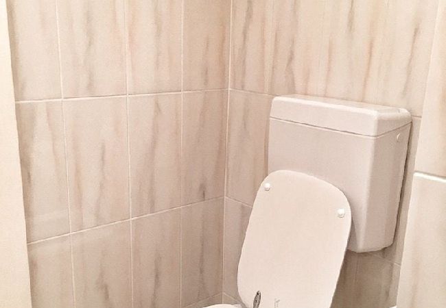 Ferienwohnung in Luino - Cordelia 6 with lake view, balcony and pool Ferienwohnung in Luino - Cordelia 6 with lake view, balcony and pool