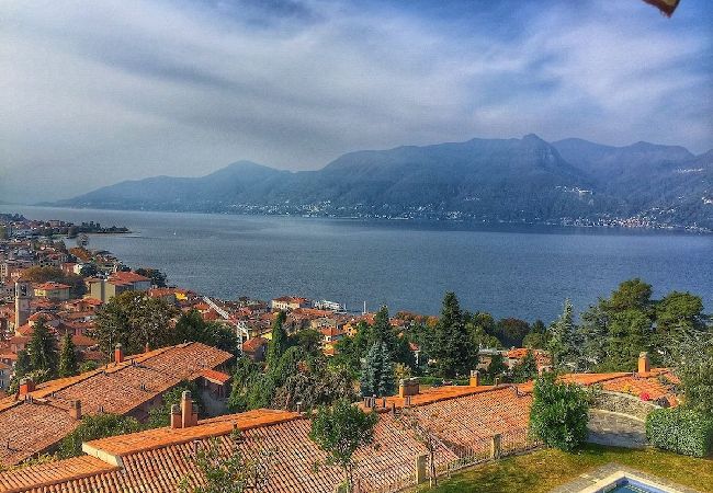 Ferienwohnung in Luino - Cordelia 6 with lake view, balcony and pool Ferienwohnung in Luino - Cordelia 6 with lake view, balcony and pool