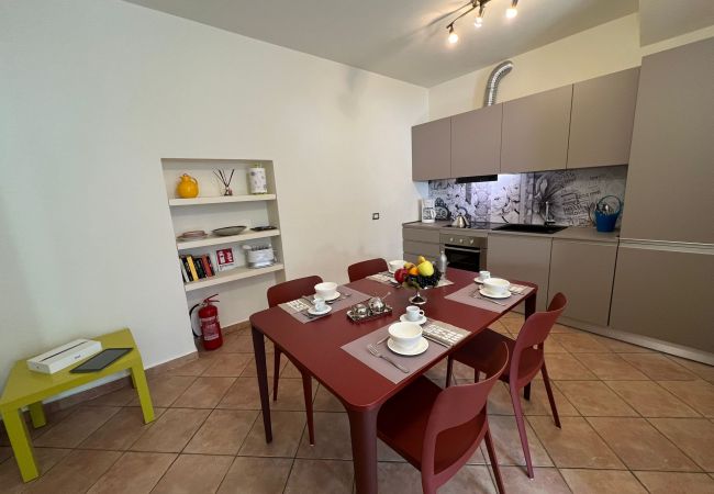 Ferienwohnung in Verbania - Arancio Apartment in the centre of Verbania Intra Ferienwohnung in Verbania - Arancio Apartment in the centre of Verbania Intra