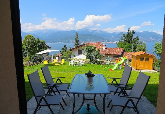 Ferienwohnung in Stresa - Asia apartment in Stresa with wonderful lake view Ferienwohnung in Stresa - Asia apartment in Stresa with wonderful lake view