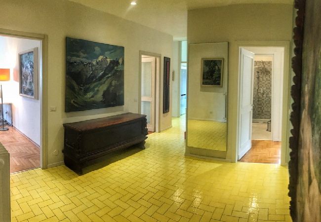 Ferienwohnung in Stresa - Bella apartment in the center of Stresa Ferienwohnung in Stresa - Bella apartment in the center of Stresa