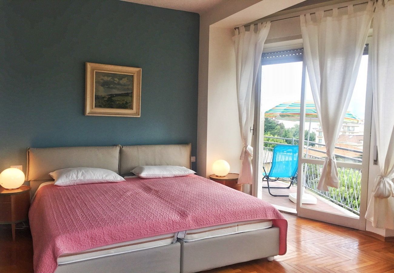 Ferienwohnung in Stresa - Bella apartment in the center of Stresa