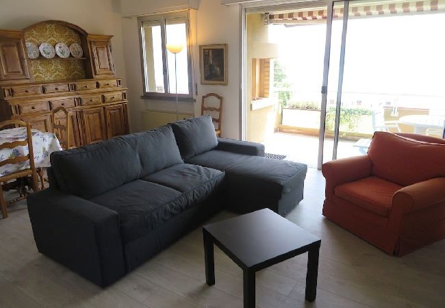 Ferienwohnung in Ghiffa - Selva 1 lake view apartment in Ghiffa with pool Ferienwohnung in Ghiffa - Selva 1 lake view apartment in Ghiffa with pool