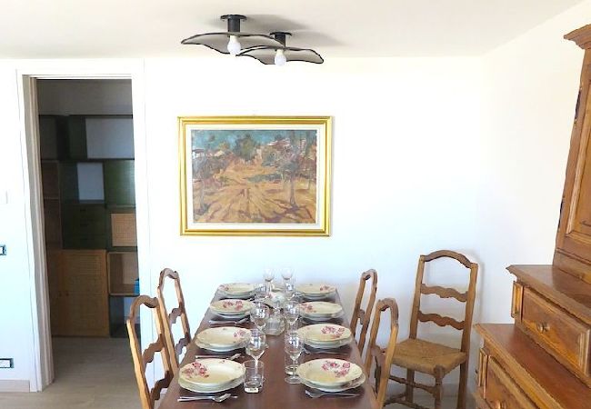 Ferienwohnung in Ghiffa - Selva 1 lake view apartment in Ghiffa with pool Ferienwohnung in Ghiffa - Selva 1 lake view apartment in Ghiffa with pool