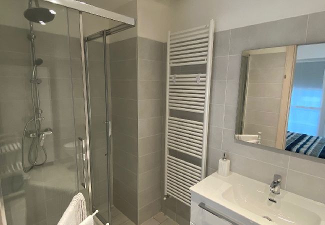 Ferienwohnung in Stresa - Canada modern apartment near the lake in Carciano Ferienwohnung in Stresa - Canada modern apartment near the lake in Carciano