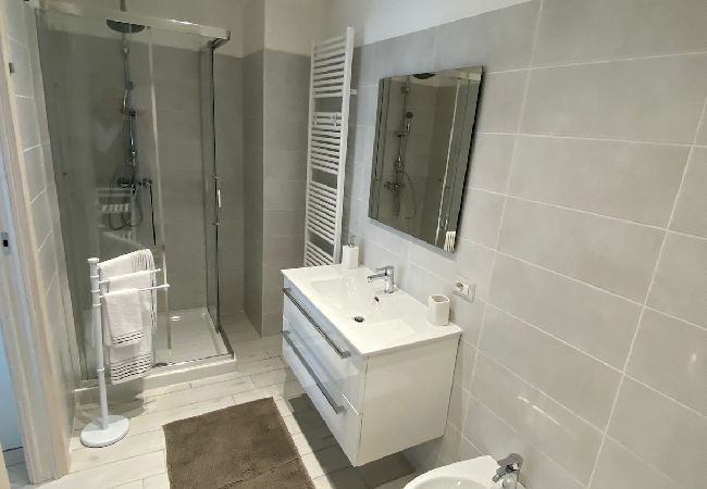 Ferienwohnung in Stresa - Canada modern apartment near the lake in Carciano Ferienwohnung in Stresa - Canada modern apartment near the lake in Carciano