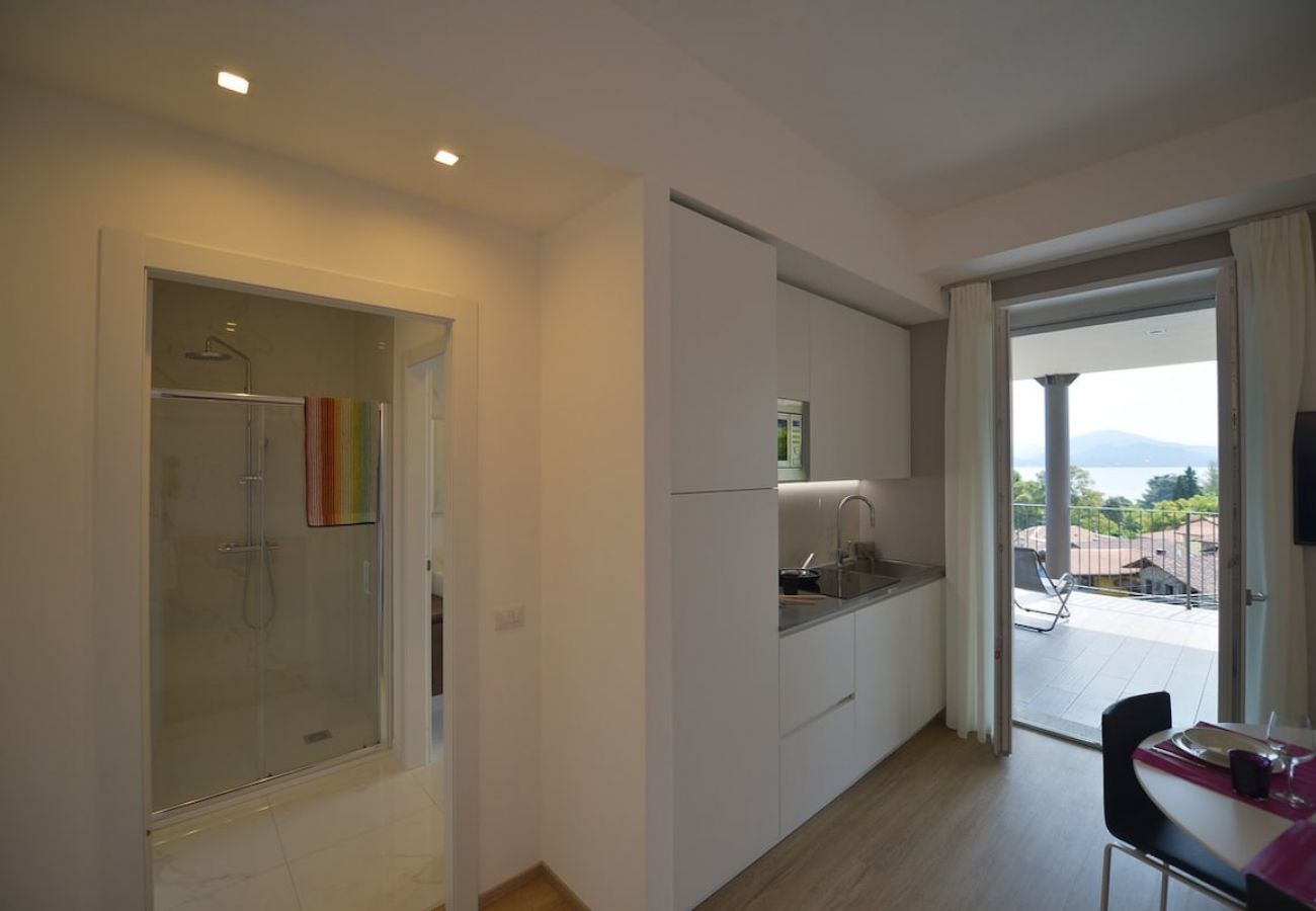 Ferienwohnung in Baveno - The View - Sun: design apt. with terrace