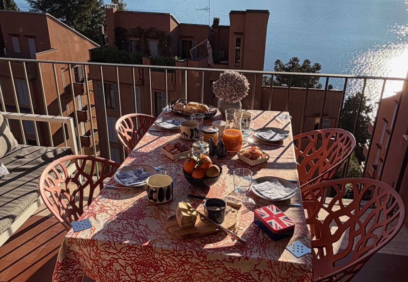 Ferienwohnung in Oggebbio - Lavinia apartment in Oggebbio with lake view