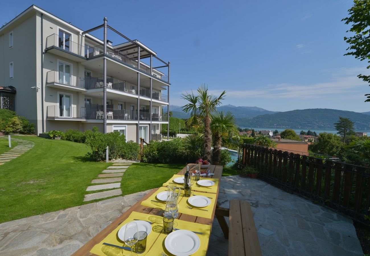 Ferienwohnung in Baveno - The View-Garden: design lake view apt. with porch