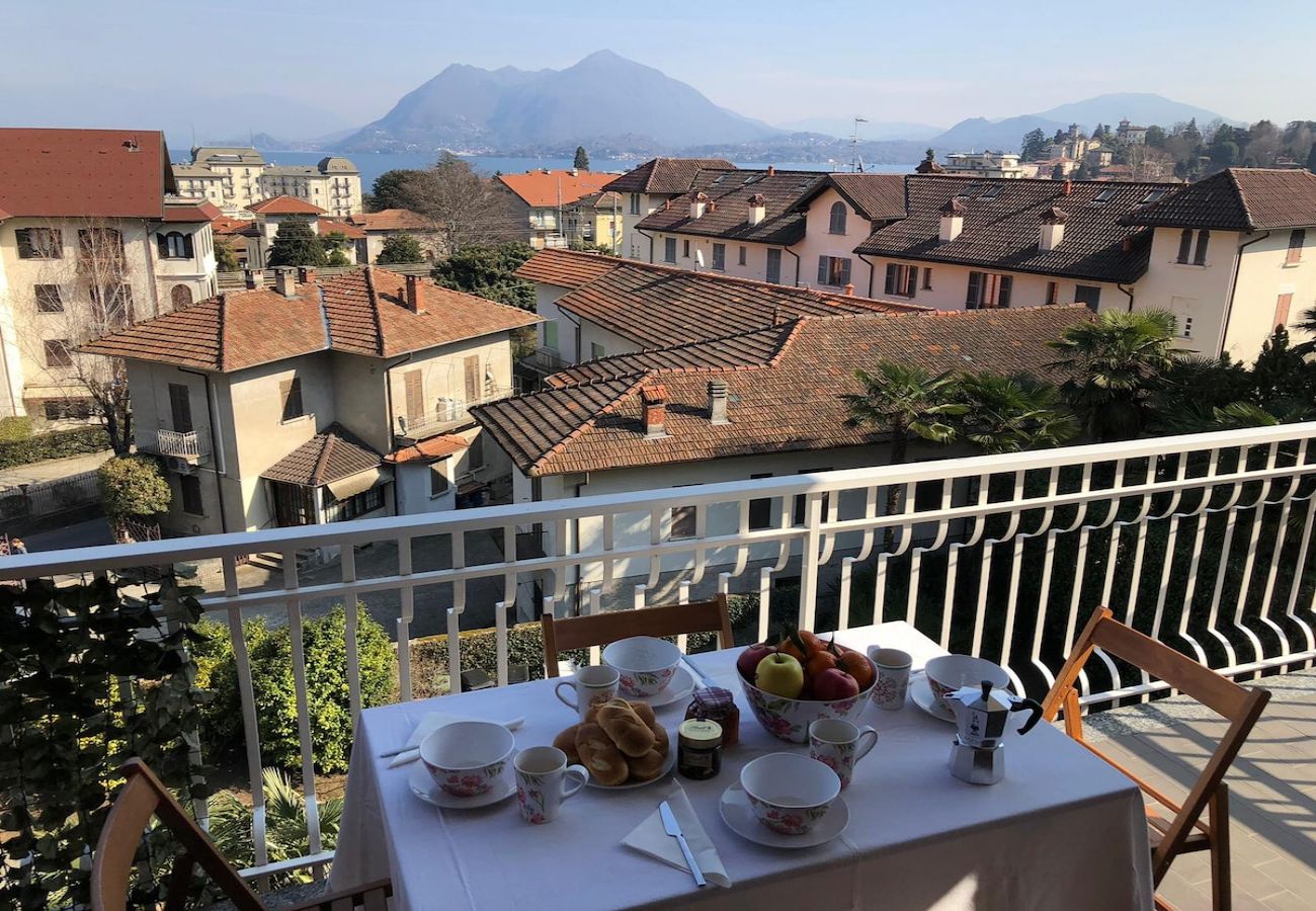 Ferienwohnung in Stresa - Beth lake view apartment in Stresa