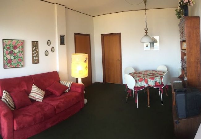 Ferienwohnung in Germignaga - Eucalipto 2 lake view apt. in a residence Ferienwohnung in Germignaga - Eucalipto 2 lake view apt. in a residence