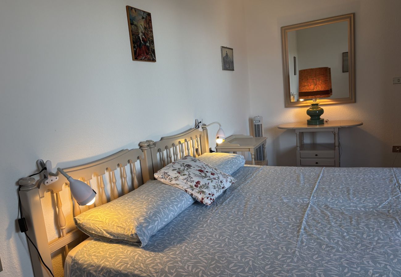 Ferienwohnung in Germignaga - Eucalipto 2 lake view apt. in a residence