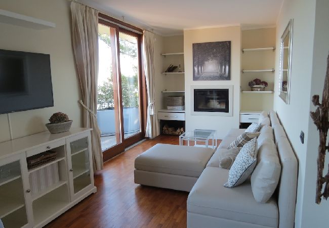 Ferienwohnung in Magognino - Penthouse San Rocco luxury lake view apartment Ferienwohnung in Magognino - Penthouse San Rocco luxury lake view apartment