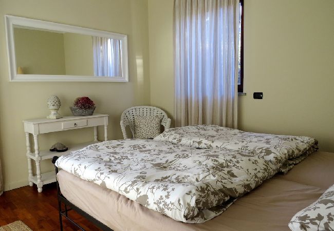 Ferienwohnung in Magognino - Penthouse San Rocco luxury lake view apartment Ferienwohnung in Magognino - Penthouse San Rocco luxury lake view apartment