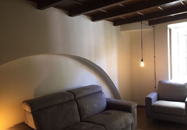 Ferienhaus in Cannero Riviera - Casa al Vecchio Porto overlooking the ancient port Ferienhaus in Cannero Riviera - Casa al Vecchio Porto overlooking the ancient port