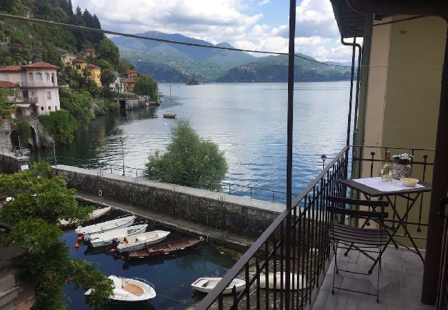 Ferienhaus in Cannero Riviera - Casa al Vecchio Porto overlooking the ancient port Ferienhaus in Cannero Riviera - Casa al Vecchio Porto overlooking the ancient port