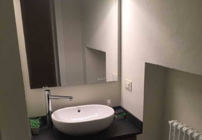 Ferienhaus in Cannero Riviera - Casa al Vecchio Porto overlooking the ancient port Ferienhaus in Cannero Riviera - Casa al Vecchio Porto overlooking the ancient port