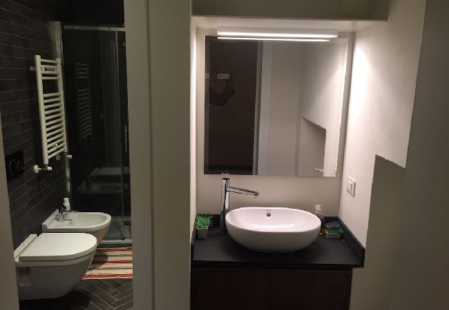 Ferienhaus in Cannero Riviera - Casa al Vecchio Porto overlooking the ancient port Ferienhaus in Cannero Riviera - Casa al Vecchio Porto overlooking the ancient port