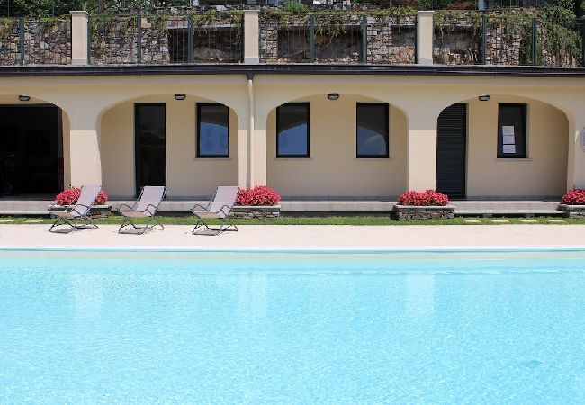 Ferienwohnung in Mergozzo - Oleandro 1 apartment in Residence Villa Cerutti Ferienwohnung in Mergozzo - Oleandro 1 apartment in Residence Villa Cerutti