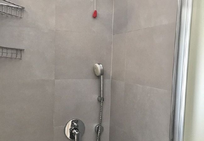 Ferienwohnung in Mergozzo - Oleandro 1 apartment in Residence Villa Cerutti Ferienwohnung in Mergozzo - Oleandro 1 apartment in Residence Villa Cerutti