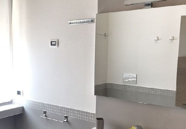 Ferienwohnung in Mergozzo - Oleandro 1 apartment in Residence Villa Cerutti Ferienwohnung in Mergozzo - Oleandro 1 apartment in Residence Villa Cerutti