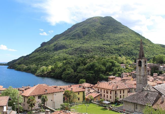 Ferienwohnung in Mergozzo - Oleandro 1 apartment in Residence Villa Cerutti Ferienwohnung in Mergozzo - Oleandro 1 apartment in Residence Villa Cerutti