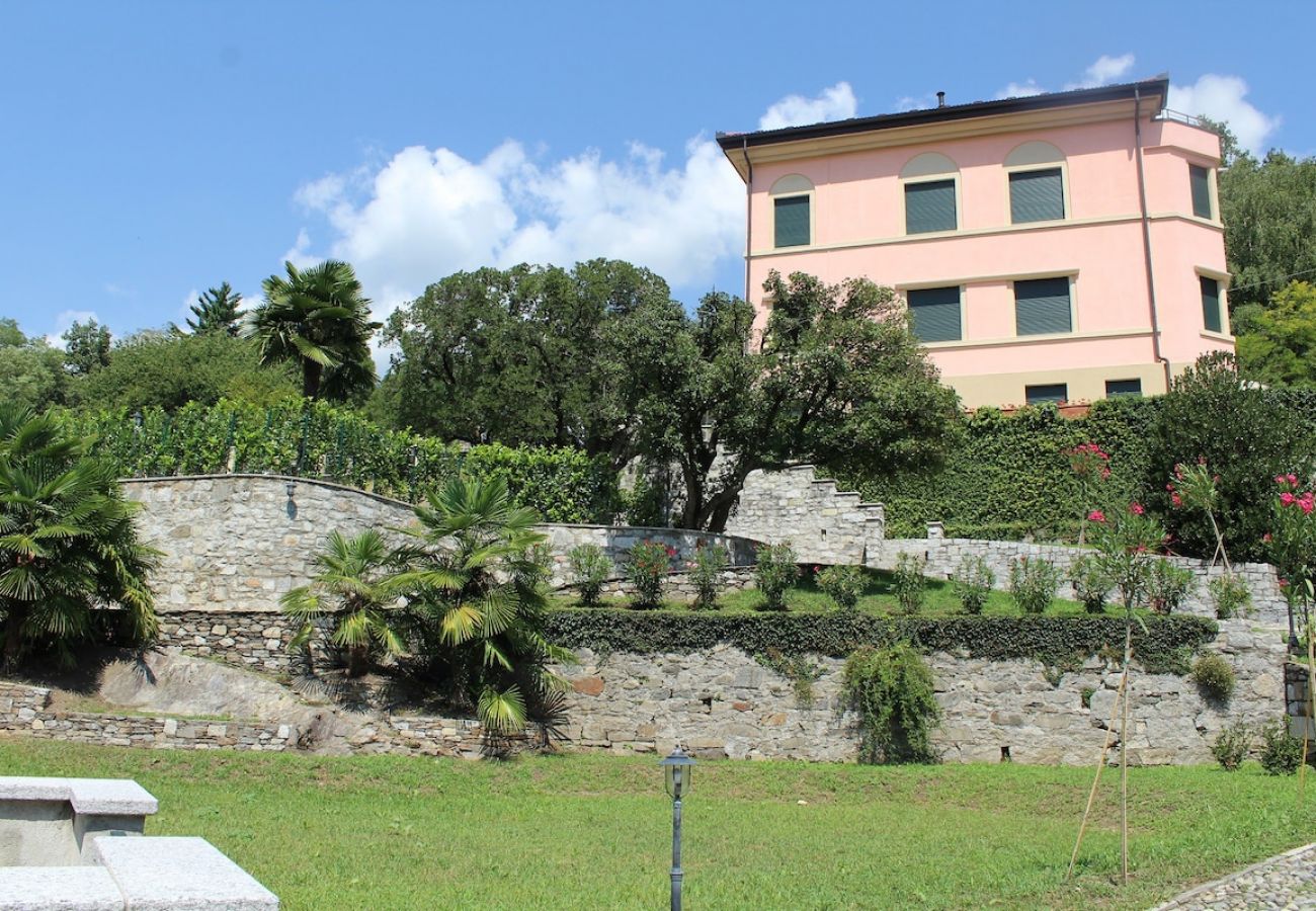 Ferienwohnung in Mergozzo - Oleandro 1 apartment in Residence Villa Cerutti