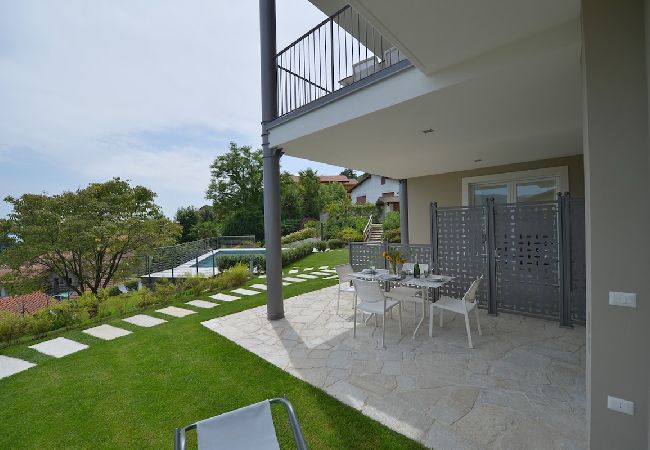 Ferienwohnung in Baveno - The View-Earth: design apt. with lake view Ferienwohnung in Baveno - The View-Earth: design apt. with lake view