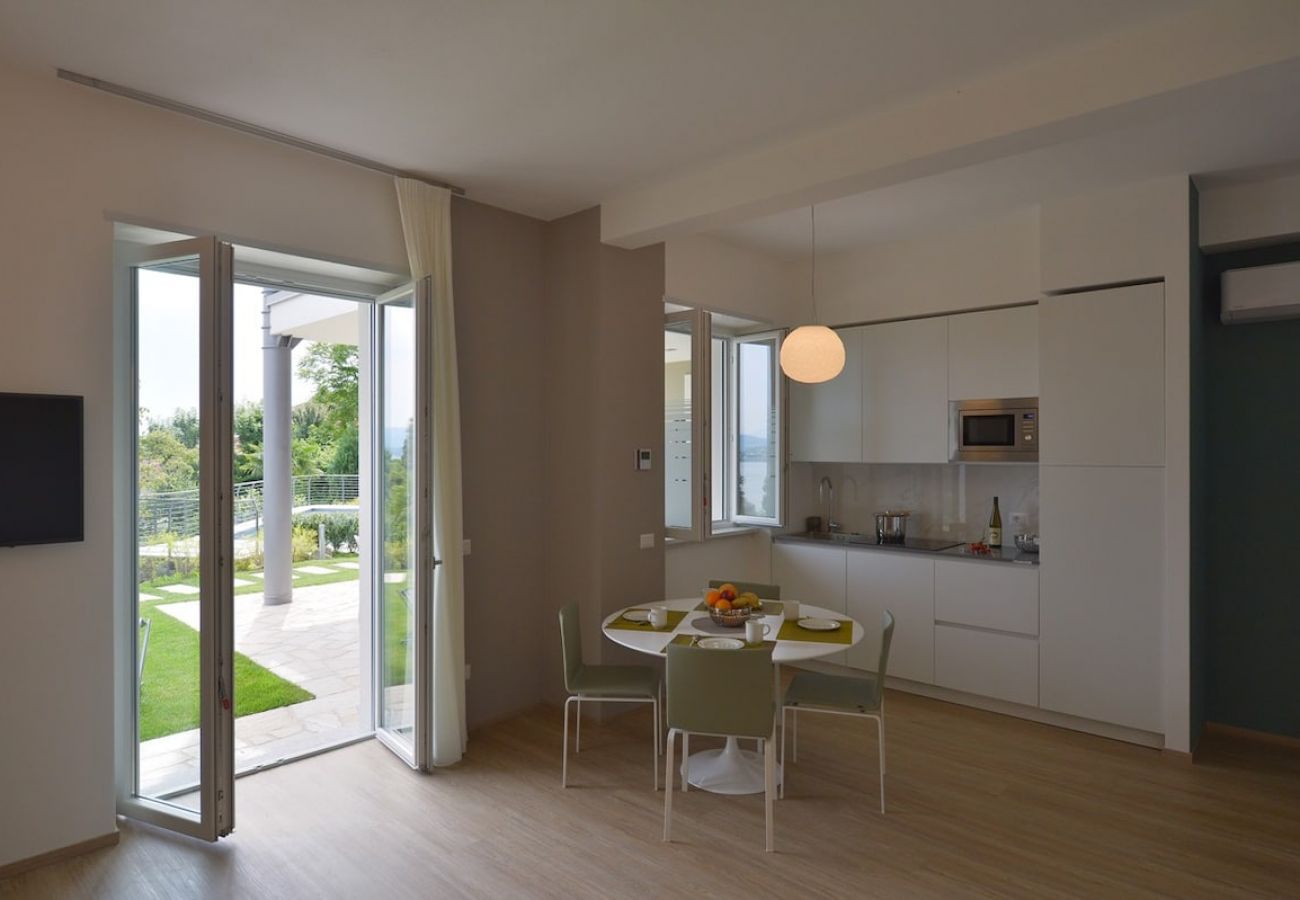 Ferienwohnung in Baveno - The View-Earth: design apt. with lake view