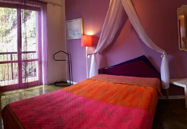 Ferienwohnung in Maccagno con Pino e Veddasca - Pandora 1 lake view apt. in residence with pool Ferienwohnung in Maccagno con Pino e Veddasca - Pandora 1 lake view apt. in residence with pool