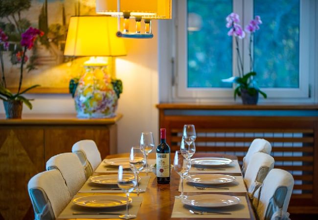Ferienwohnung in Stresa - Sana Luxury apartment in Stresa with lake view Ferienwohnung in Stresa - Sana Luxury apartment in Stresa with lake view