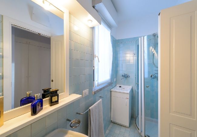 Ferienwohnung in Stresa - Sana Luxury apartment in Stresa with lake view Ferienwohnung in Stresa - Sana Luxury apartment in Stresa with lake view