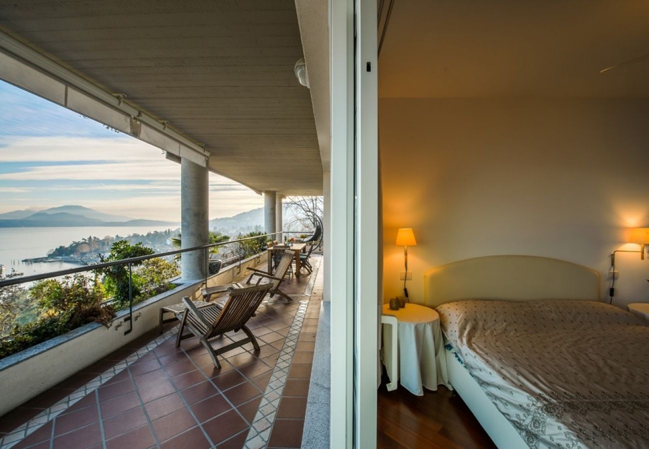 Ferienwohnung in Stresa - Sana Luxury apartment in Stresa with lake view