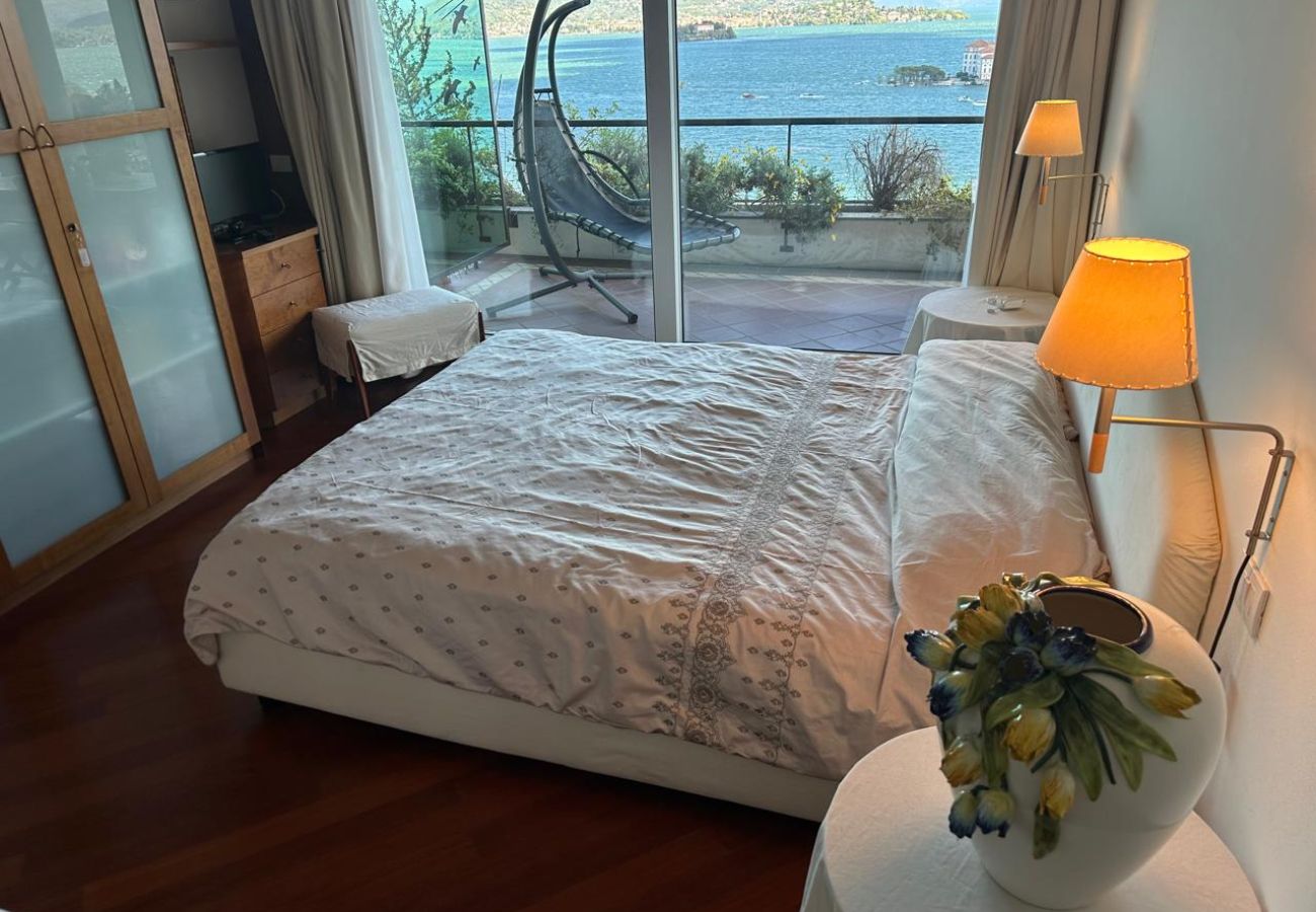 Ferienwohnung in Stresa - Sana Luxury apartment in Stresa with lake view