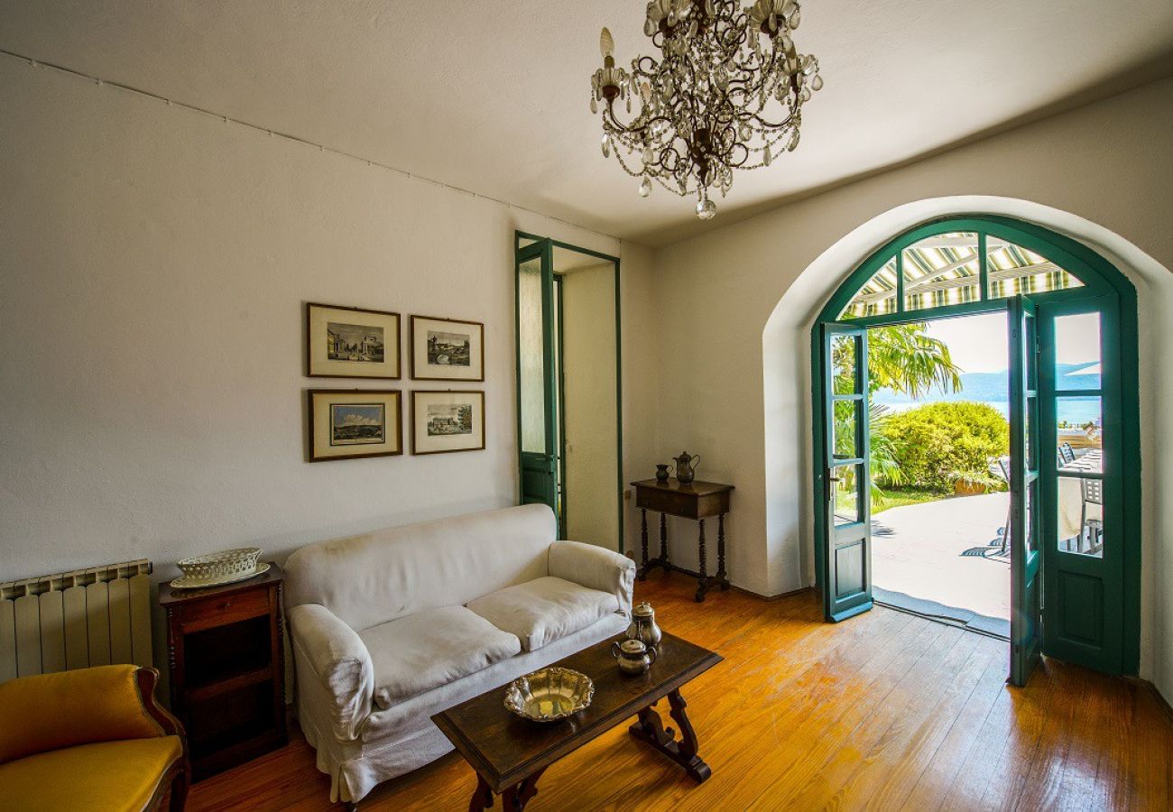 Villa in Verbania - Charming villa Il Motto with pool