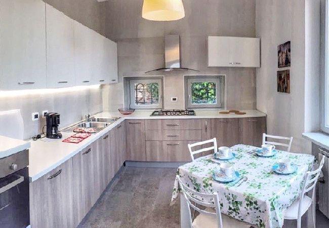 Ferienwohnung in Mergozzo - Oleandro 2 apartment in Residence Villa Cerutti Ferienwohnung in Mergozzo - Oleandro 2 apartment in Residence Villa Cerutti