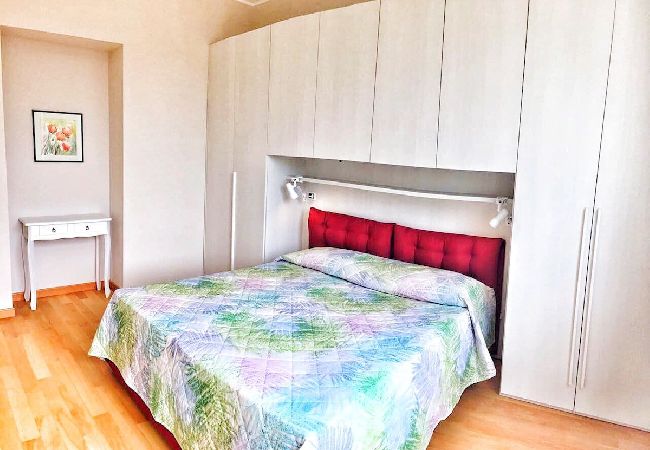 Ferienwohnung in Mergozzo - Oleandro 2 apartment in Residence Villa Cerutti Ferienwohnung in Mergozzo - Oleandro 2 apartment in Residence Villa Cerutti