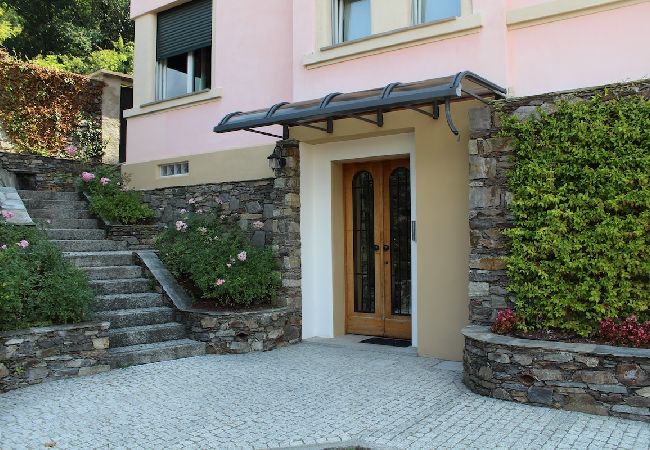 Ferienwohnung in Mergozzo - Oleandro 2 apartment in Residence Villa Cerutti Ferienwohnung in Mergozzo - Oleandro 2 apartment in Residence Villa Cerutti