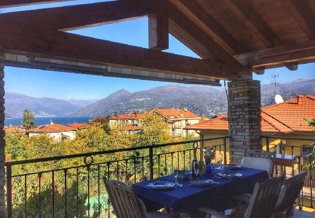 Ferienwohnung in Germignaga - Nicole 2 apartment in a residence with pool Ferienwohnung in Germignaga - Nicole 2 apartment in a residence with pool