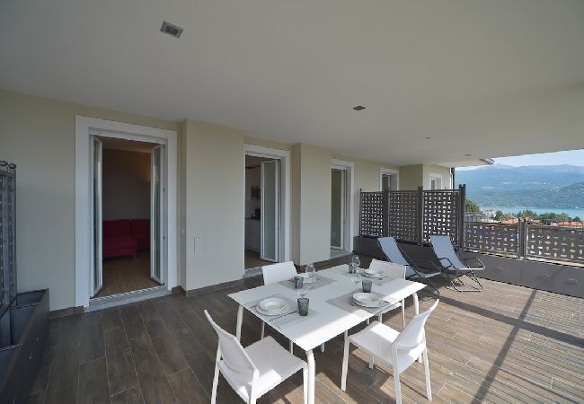 Ferienwohnung in Baveno - The View-Star: design apt. with terrace Ferienwohnung in Baveno - The View-Star: design apt. with terrace