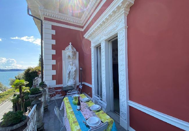 Ferienwohnung in Stresa - Liberty apartment  with beach Ferienwohnung in Stresa - Liberty apartment  with beach