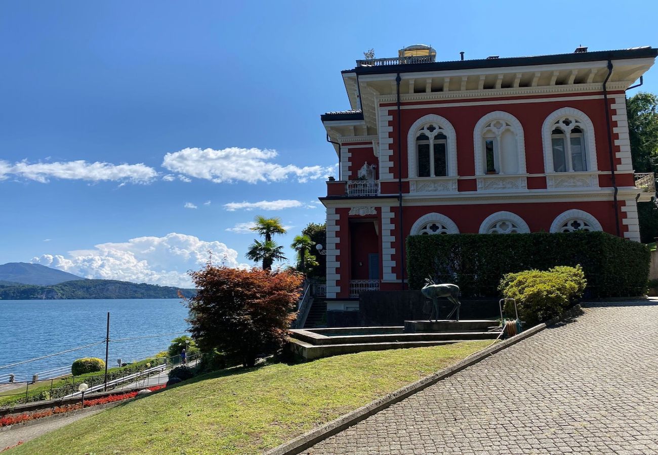 Ferienwohnung in Stresa - Liberty apartment  with beach