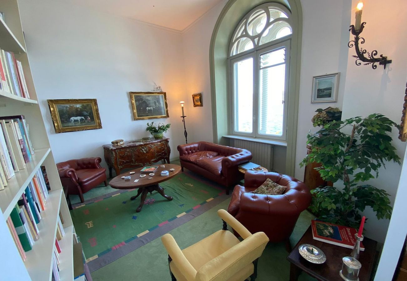 Ferienwohnung in Stresa - Liberty apartment  with beach