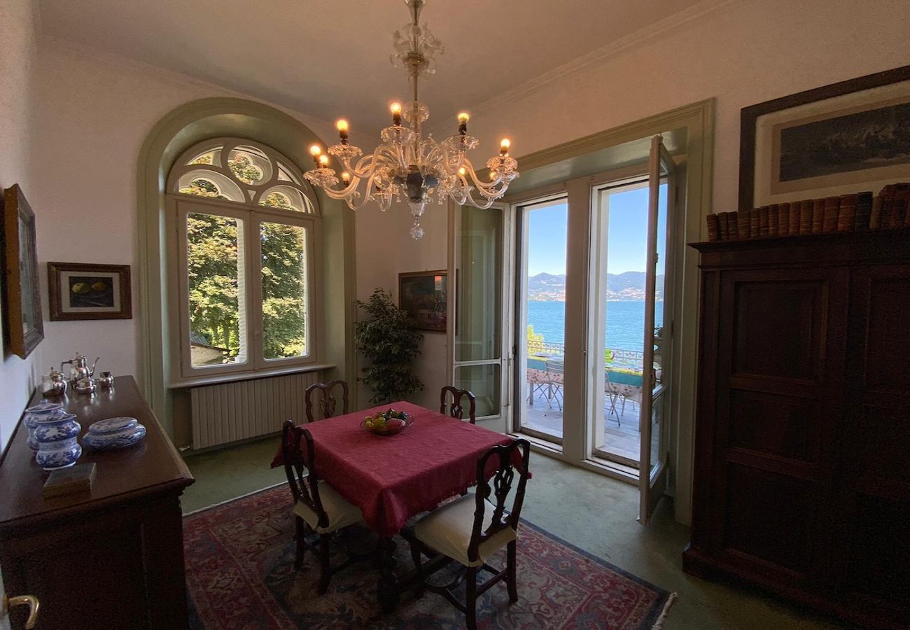 Ferienwohnung in Stresa - Liberty apartment  with beach