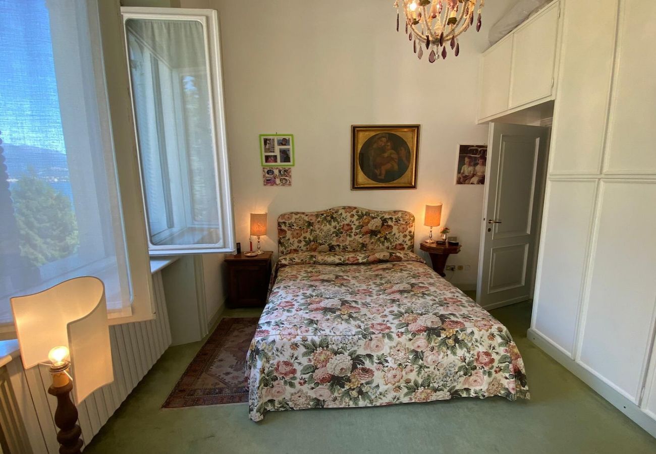 Ferienwohnung in Stresa - Liberty apartment  with beach