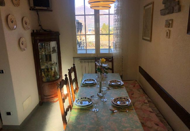 Ferienwohnung in Germignaga - Nicole 1 apartment in a residence with pool Ferienwohnung in Germignaga - Nicole 1 apartment in a residence with pool