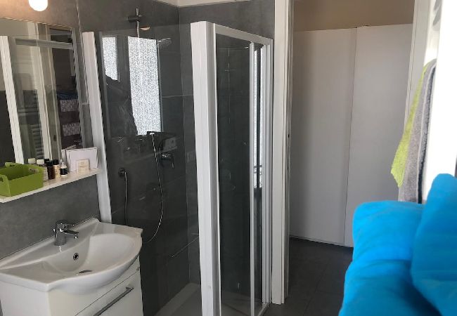 Ferienwohnung in Stresa - SmartSuite apartment with terrace in Stresa Ferienwohnung in Stresa - SmartSuite apartment with terrace in Stresa