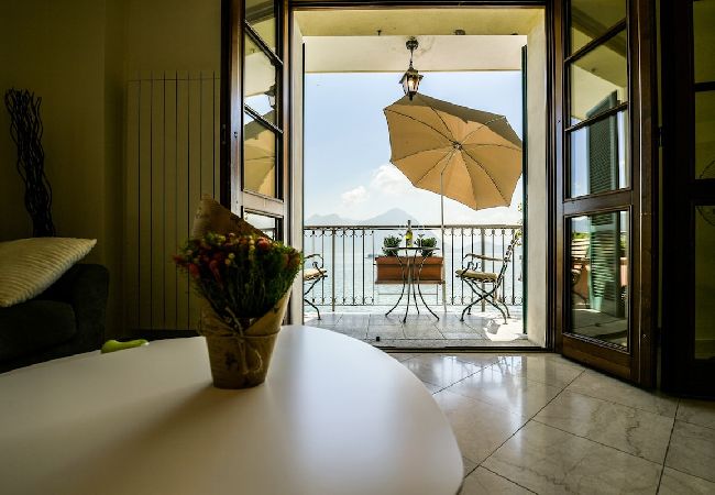 Ferienwohnung in Verbania - Giulia apartment with lake view in Verbania Ferienwohnung in Verbania - Giulia apartment with lake view in Verbania