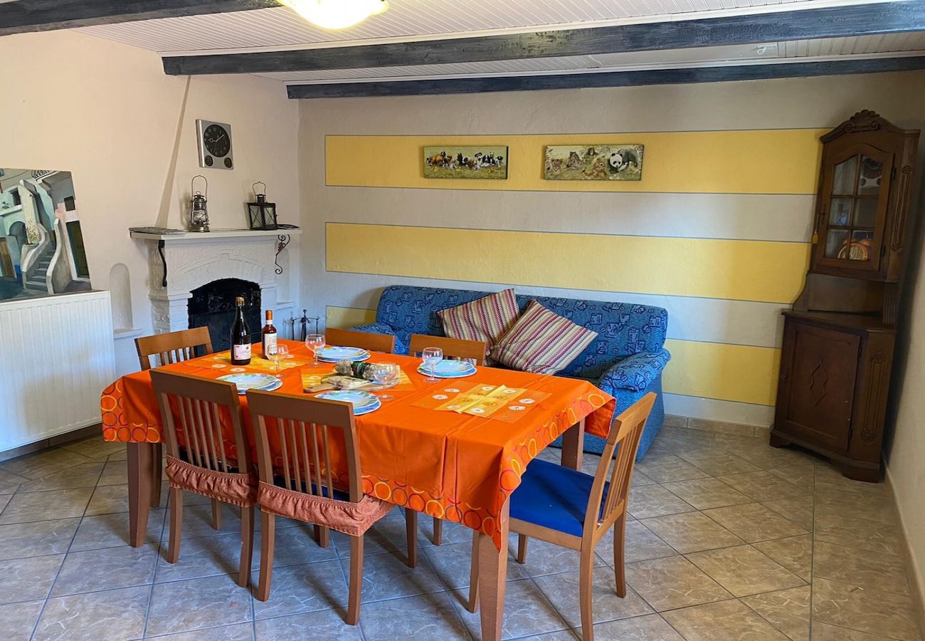 Ferienwohnung in Cannobio - Marlene apartment with balcony in the center fo Ca