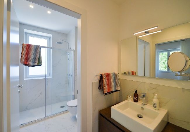 Ferienwohnung in Baveno - The View-Sky: design apt. with terrace lake view Ferienwohnung in Baveno - The View-Sky: design apt. with terrace lake view